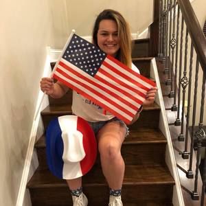 Meet your Posher, Juliana